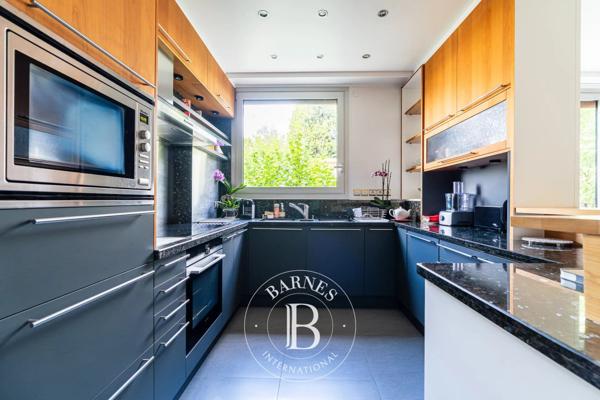 Neuilly-sur-Seine, Appartement 3 Chambres -  167 m² à vendre