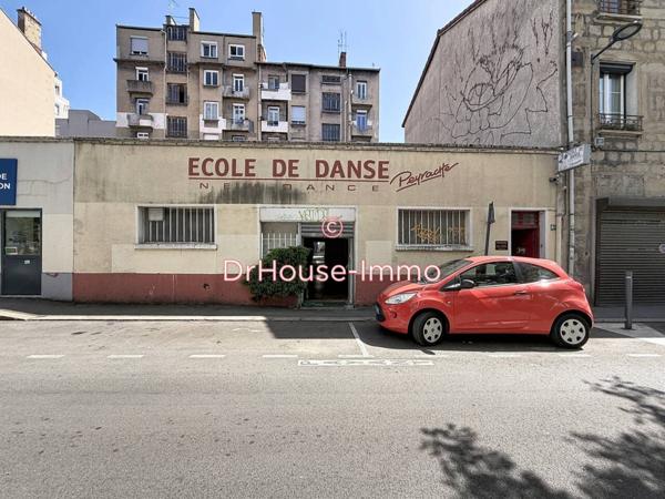 Commerce à vendre 1 pièce de 156 m²