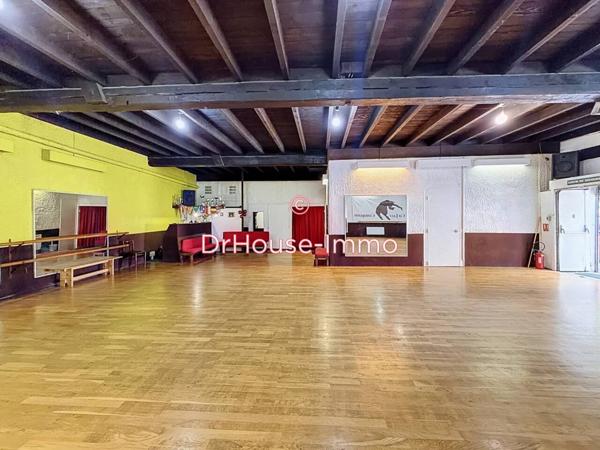 Commerce à vendre 1 pièce de 156 m²