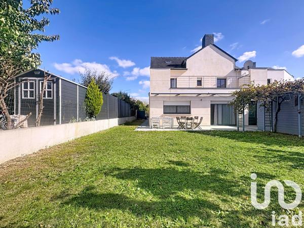 Maison à vendre 9 pièces 212 m² Vezin-le-Coquet