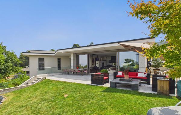 Somptueuse villa vue lac