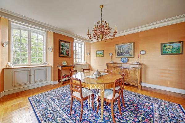 Versailles, Appartement 4 Chambres -  182 m² à vendre