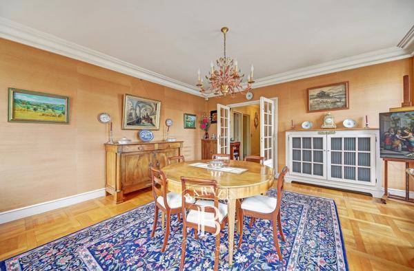 Versailles, Appartement 4 Chambres -  182 m² à vendre