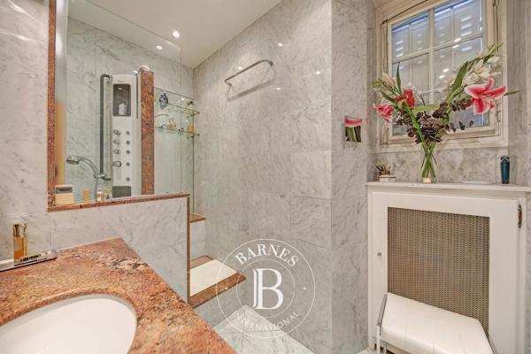 Versailles, Appartement 4 Chambres -  182 m² à vendre