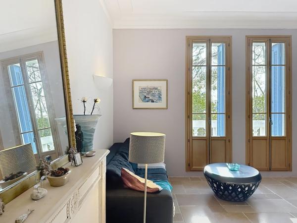 A vendre : Appartement duplex de caractère – 3 pièces - 68 m² – Tamaris, à deux pas de la mer