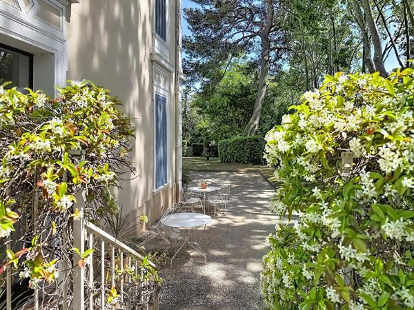 A vendre : Appartement duplex de caractère – 3 pièces - 68 m² – Tamaris, à deux pas de la mer