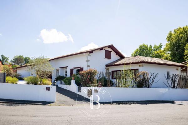 Ascain, Maison 3 Chambres -  197 m² à vendre