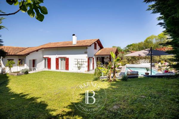 Ascain, Maison 3 Chambres -  197 m² à vendre