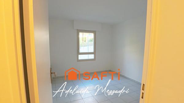 Quartier de l’Archet - lumineux 3 pièces avec vue jardin, piscine et mer - 71m2