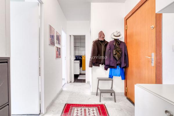À VENDRE – Appartement 2 pièces en rez-de-jardin avec terrasse fermée, cave et parking