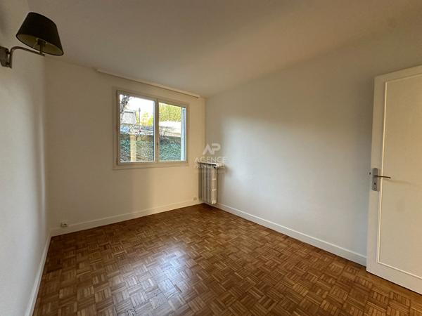 CHAVILLE - La pointe - Appartement familial, spacieux de 5 pièces €520 000 ** - Référence 640-C