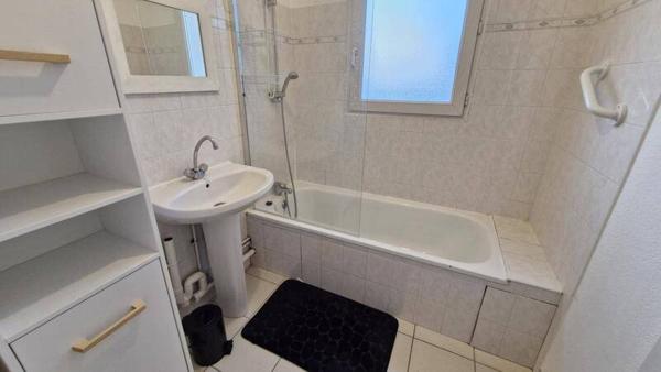 Maison 3 pièces                                        - 69740 Genas Réf : 4951