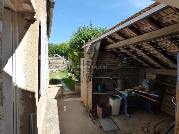 Vente Maison de village 7 pièces à Noyers