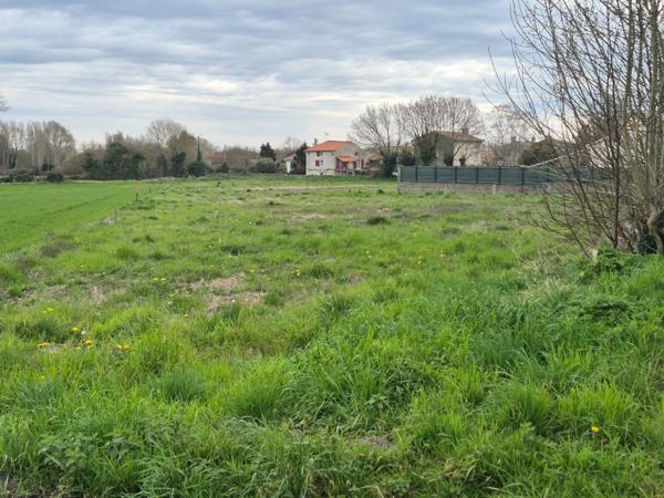 Terrain de 1098m² à 32 940€ HAI, Lot 1 FRONTENAY ROHAN ROHAN (79)
