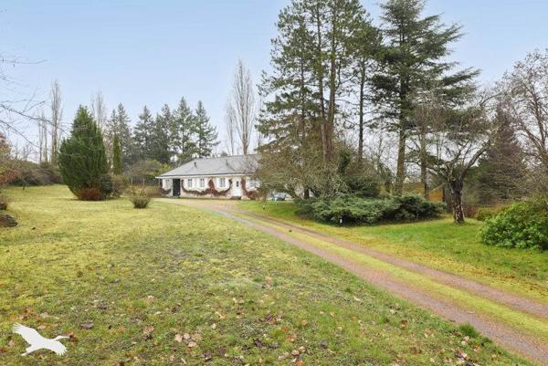 Maison à vendre |  Saint-Lubin-en-Vergonnois |  5 pièces | 144 m²