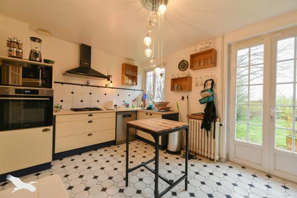 Maison à vendre |  Saint-Lubin-en-Vergonnois |  5 pièces | 144 m²