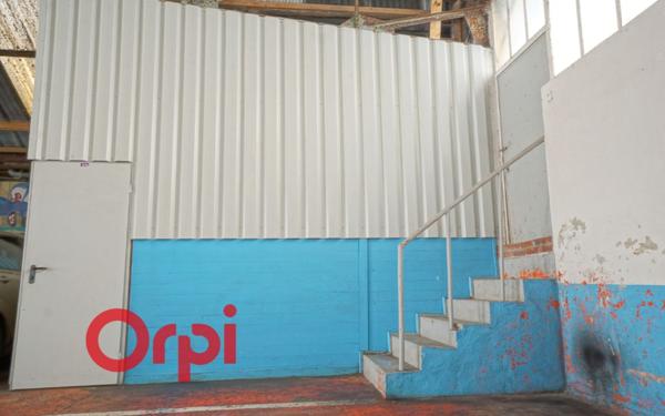 Stationnement à louer    Bernay