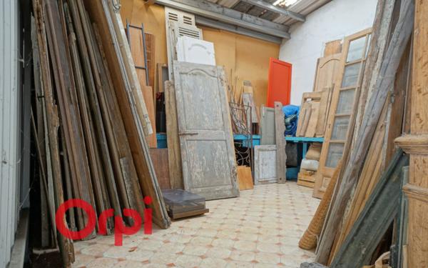 Stationnement à louer    Bernay