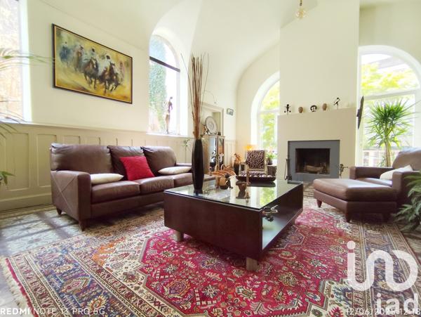 Maison à vendre 9 pièces 282 m² Riom