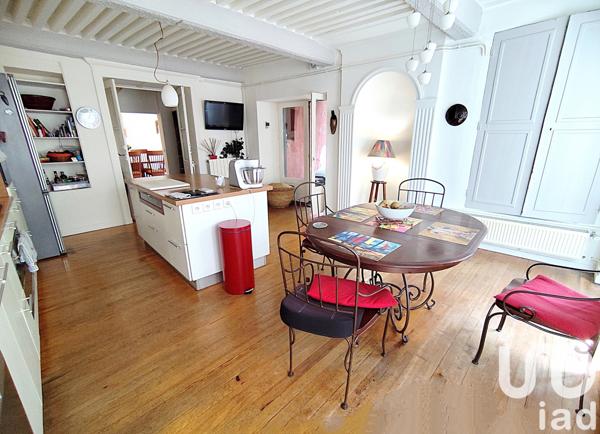 Maison à vendre 9 pièces 282 m² Riom