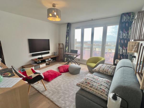 Dpt Finistère (29),BREST, PROCHE CENTRE VILLE, APPARTEMENT 159 M2, DERNIER ETAGE, TERRASSE, VUE PANORAMIQUE, VUE MER, DEUX GARAGES, DOUBLE ASCENSEURS,