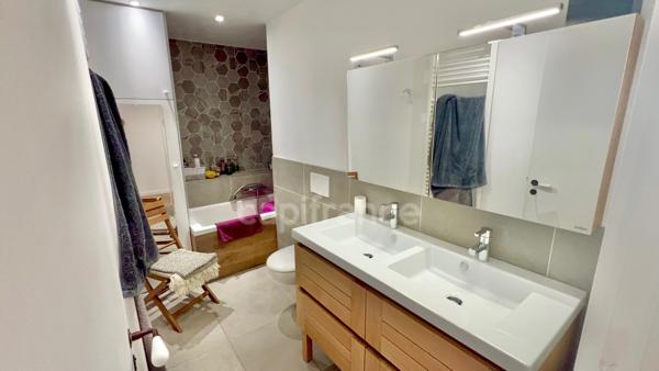 Dpt Finistère (29),BREST, PROCHE CENTRE VILLE, APPARTEMENT 159 M2, DERNIER ETAGE, TERRASSE, VUE PANORAMIQUE, VUE MER, DEUX GARAGES, DOUBLE ASCENSEURS,