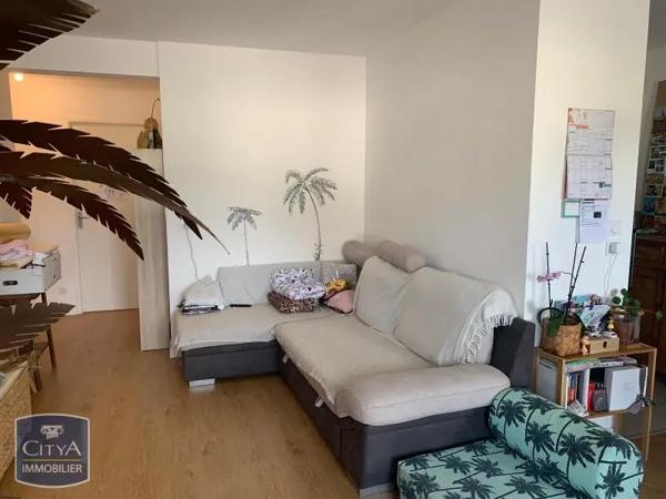 Appartement à louer 3 pièces 65.82m² Chartres-de-Bretagne (35131)