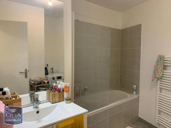 Appartement à louer 3 pièces 65.82m² Chartres-de-Bretagne (35131)