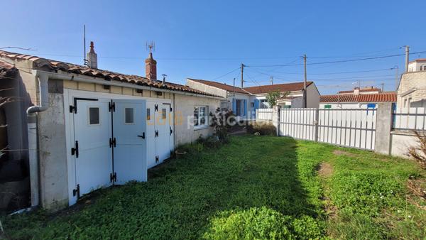 Vente Maison89 m² - 4 Pièces - L AIGUILLON LA PRESQU ILE (85460)