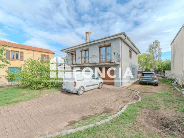 À vendre Maison 5 pièces 145 m² - Roanne 42300