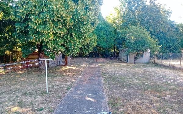 Maison à vendre    4 pièces •  Azé