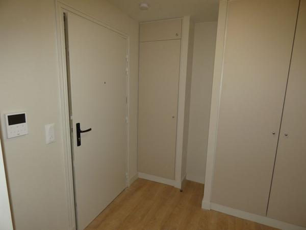 NARBONNE - À louer - T4 rénové Quai Dillon