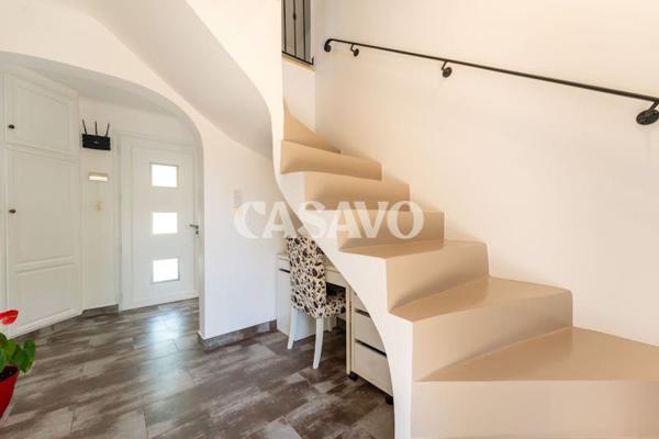 Vente Maison 6 pièces de 210m² - 13090 Éguilles