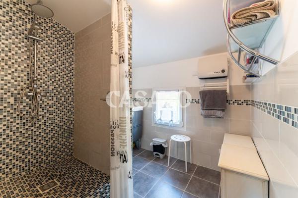 Vente Maison 6 pièces de 210m² - 13090 Éguilles