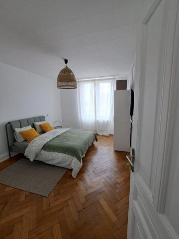 Appartement 4 pièces 81.98 m2