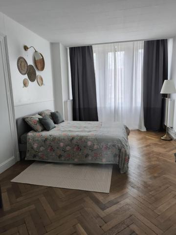 Appartement 4 pièces 81.98 m2