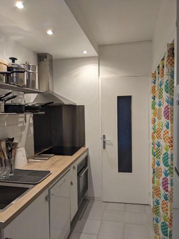 LA ROCHELLE T4 MEUBLE BALCON