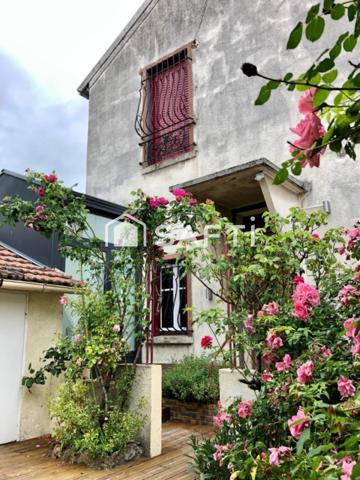 Maison 10 pièces avec jardin : rendement locatif 13%