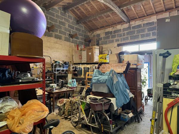 Maison en pierre de 322 m²