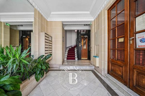 Paris 16ème, Appartement 2 Chambres -  76 m² à vendre