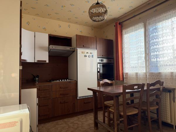 MABLY- NOUVEAUTE COQUETTE MAISON TYPE 3 AVEC 600 M2 DE TERRAIN SECTEUR CALME
