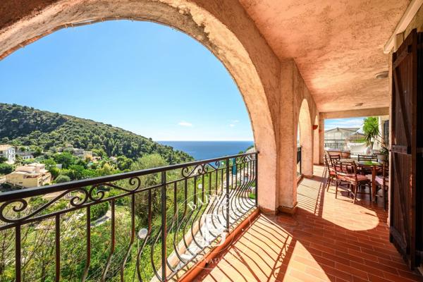 Èze, Appartement 3 Chambres -  122 m² à vendre