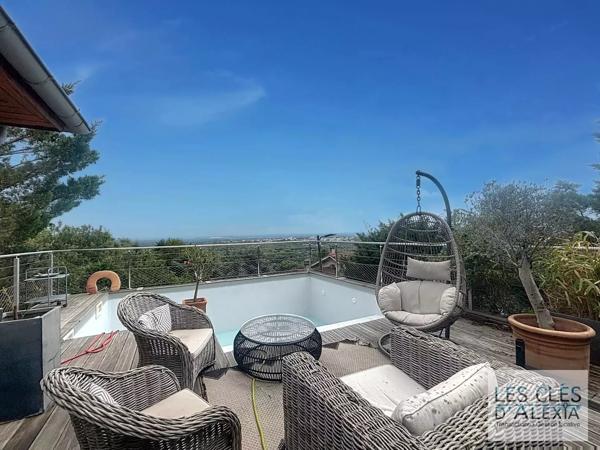 Maison d’exception avec piscine et vue panoramique sur Lyon