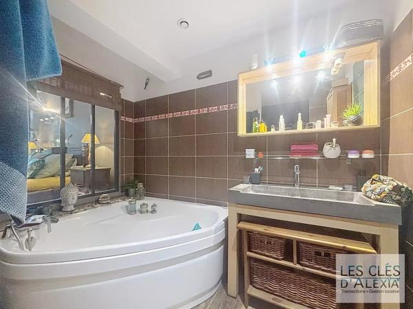 Maison d’exception avec piscine et vue panoramique sur Lyon