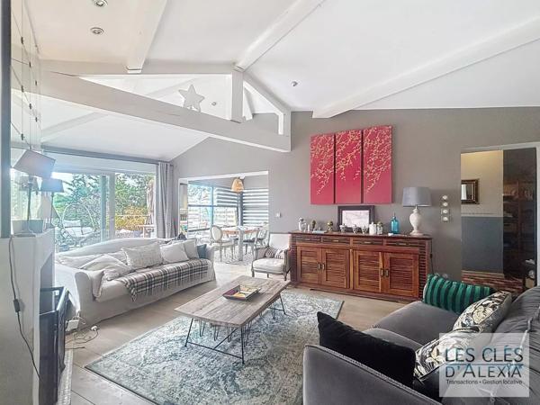 Maison d’exception avec piscine et vue panoramique sur Lyon