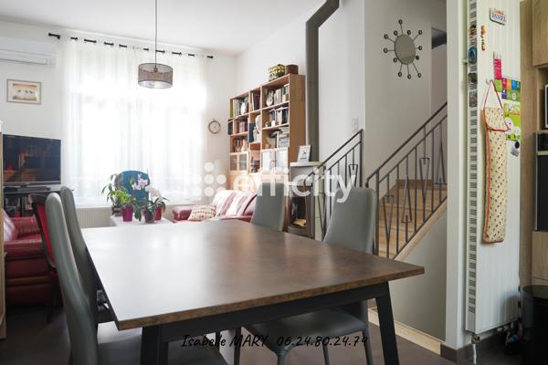 Maison 5 pièces - 105 m²