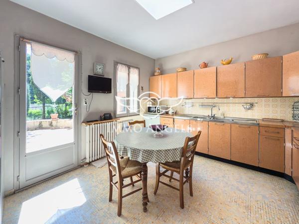 Maison 175 m2 utile idéal habitation et/ou activité