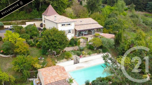 Maison à vendre  8 pièces - 183,40 m 2   SARLAT LA CANEDA  - 24