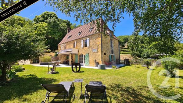 Maison à vendre  8 pièces - 183,40 m 2   SARLAT LA CANEDA  - 24