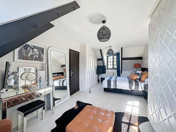 Maison Rare à Igny ? Volumes, Lumière et Prestations Haut de Gamme